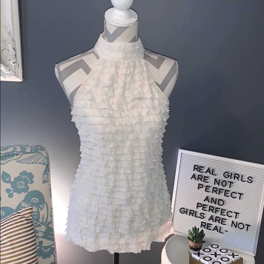 Studio Y size Medium